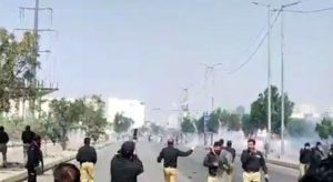 পাকিস্তানের মার্কিন দূতাবাসের কাছে সংঘর্ষ