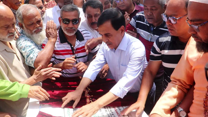 নওগাঁয় ৭ কিলোমিটার খাল পুন:খনন কাজের উদ্বোধন