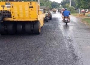 তানোরে রাস্তা সংস্কারে ধীরগতি, দুর্ভোগে জনসাধারণ